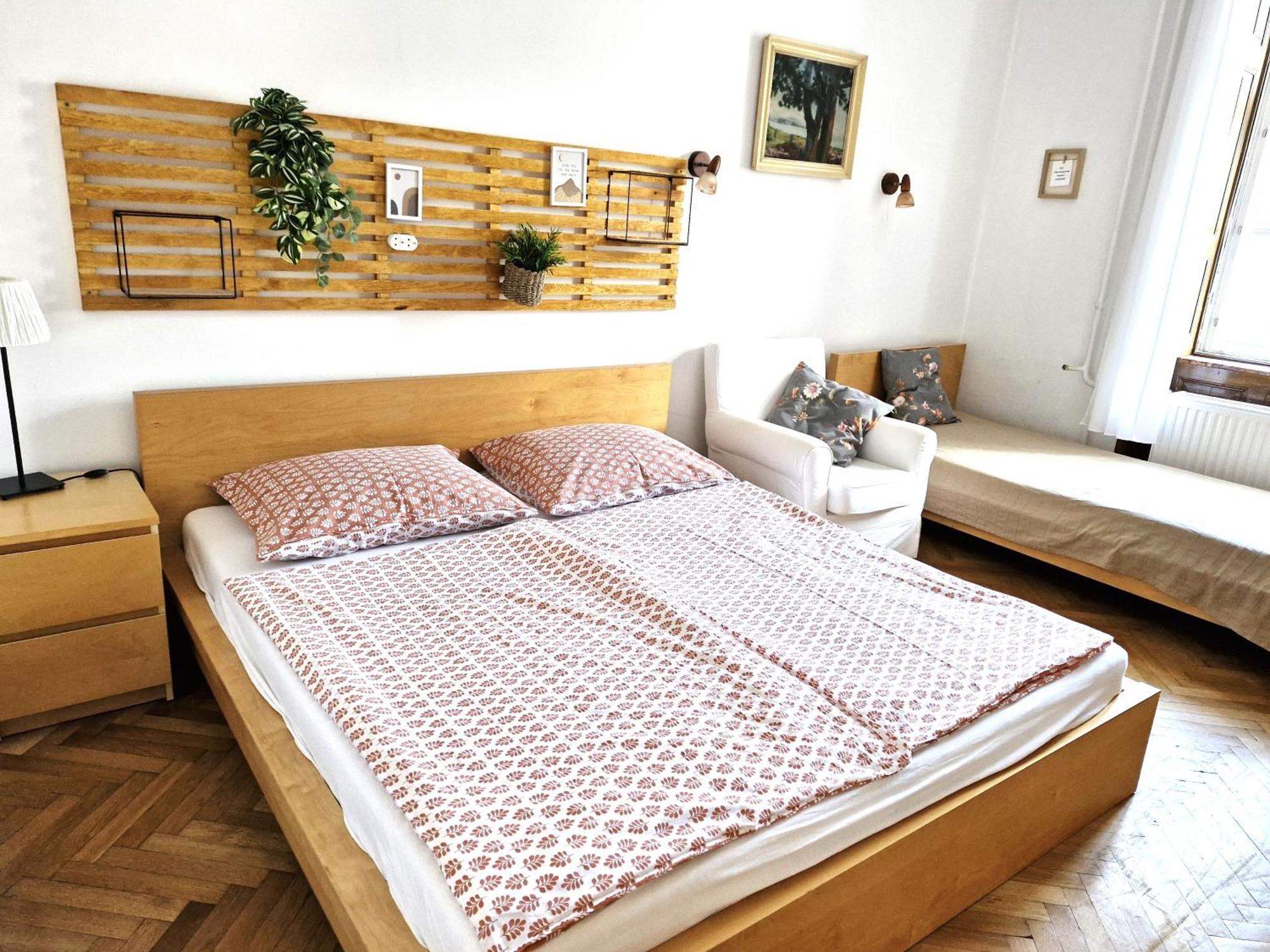 Varkeruelet Apartman Sopron Zewnętrze zdjęcie
