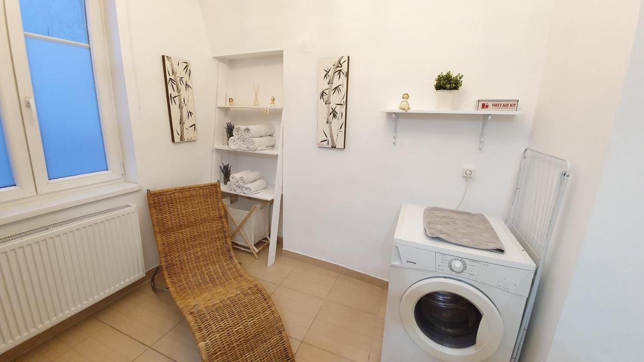 Varkeruelet Apartman Sopron Zewnętrze zdjęcie